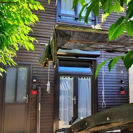 Duplex14H 1Er Etage Jardinet 1 Parking Ou Studio14B Rdc Terrasse Sans Parking La Rochelle  Exterior foto
