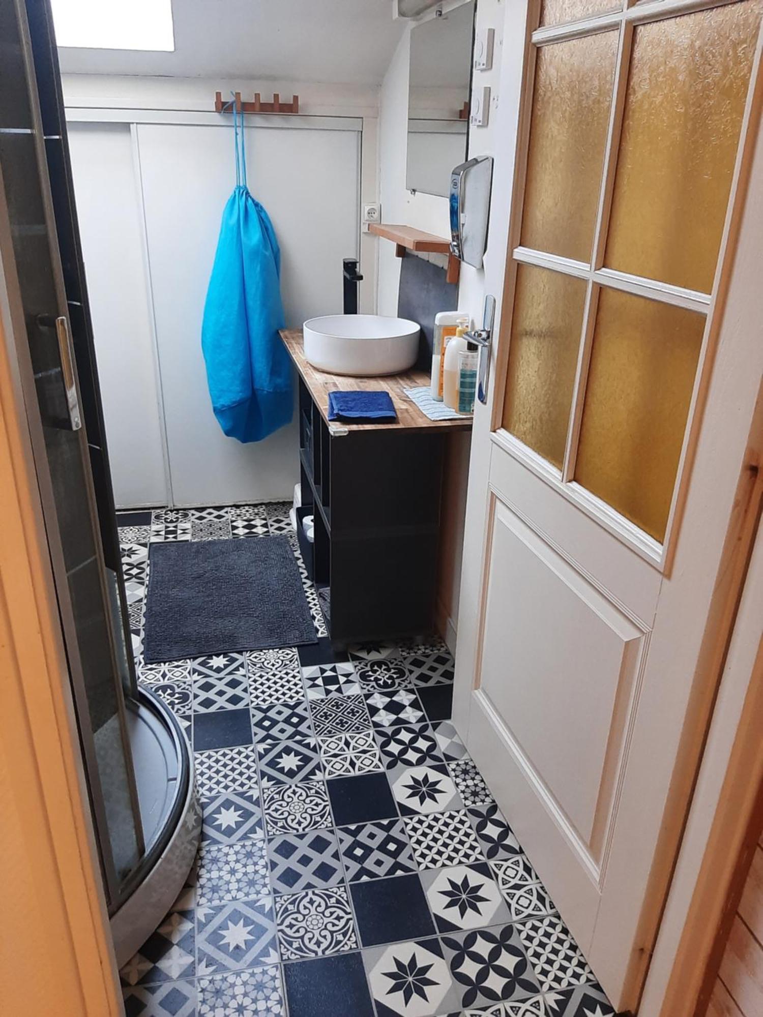 Duplex14H 1Er Etage Jardinet 1 Parking Ou Studio14B Rdc Terrasse Sans Parking La Rochelle  Exterior foto