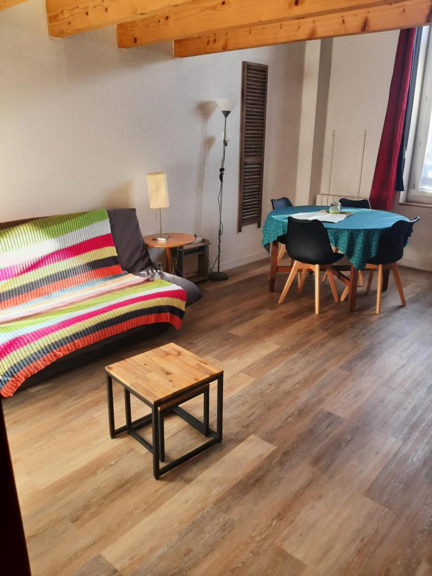 Duplex14H 1Er Etage Jardinet 1 Parking Ou Studio14B Rdc Terrasse Sans Parking La Rochelle  Exterior foto